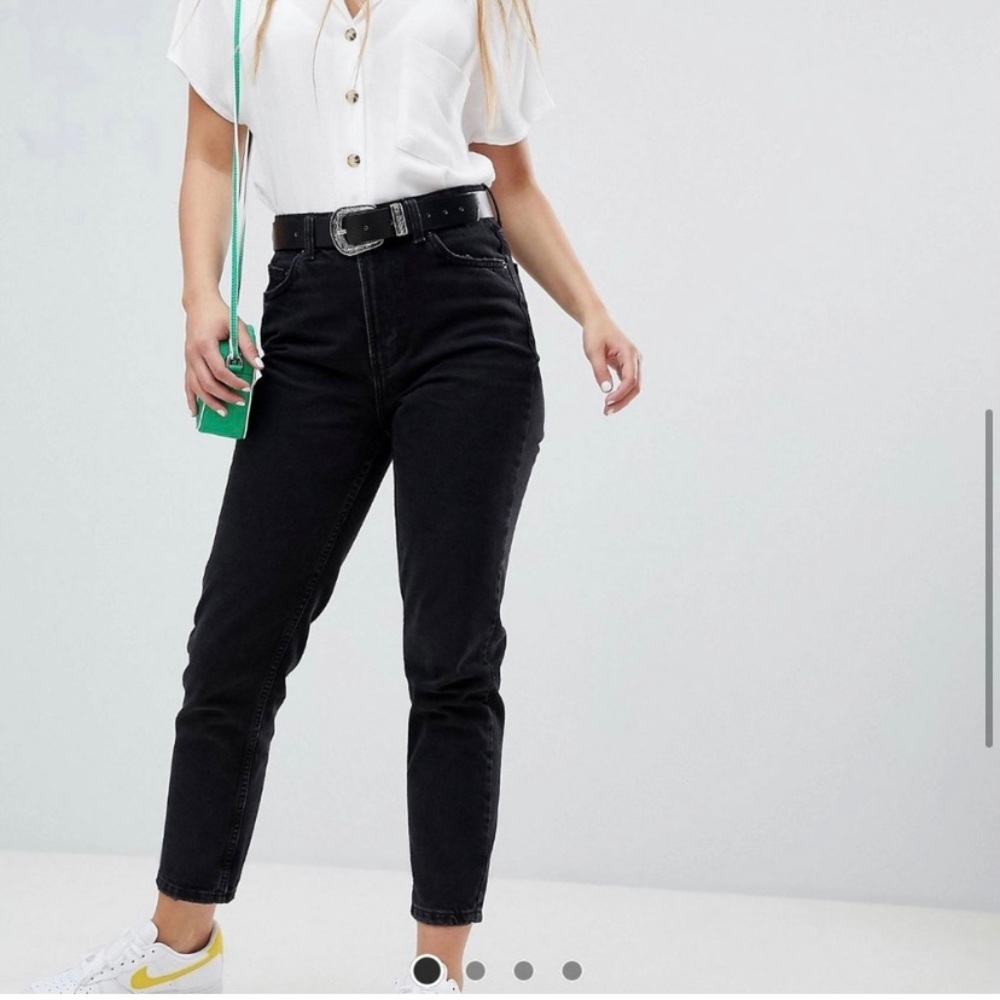 Bershka High Quality Denim High Rise Mom​